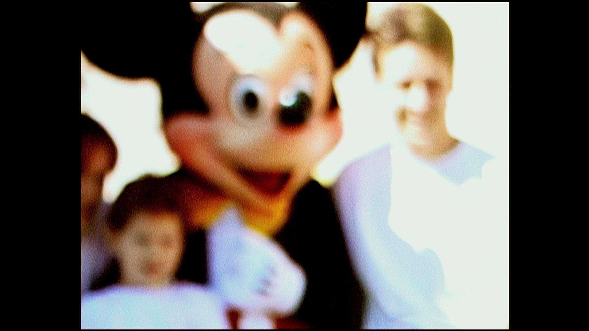 Disneyland, mon vieux pays natal, Arnaud des Pallières Disneyland, mon vieux pays natal, Arnaud des Pallières