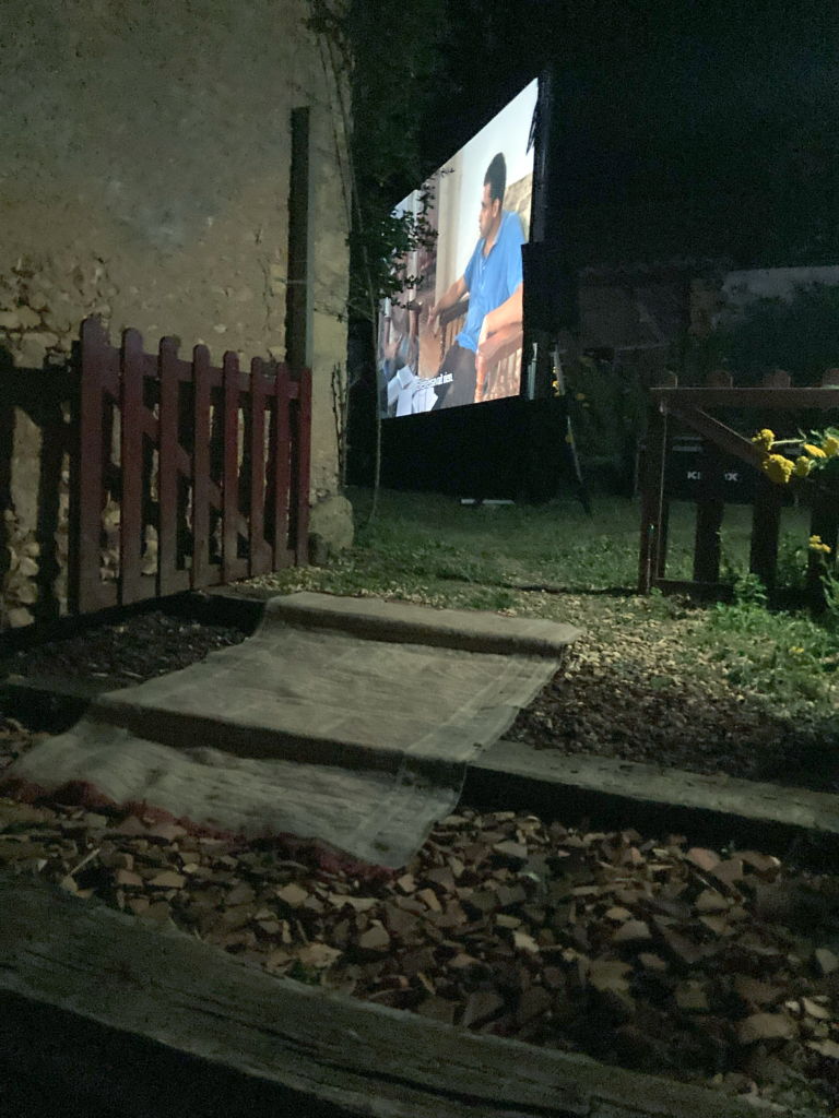 Notes pour une cartographie des cinématographies du village