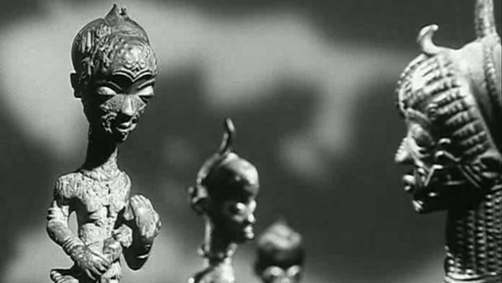 LES STATUES MEURENT AUSSI de Alain Resnais et Chris Marker